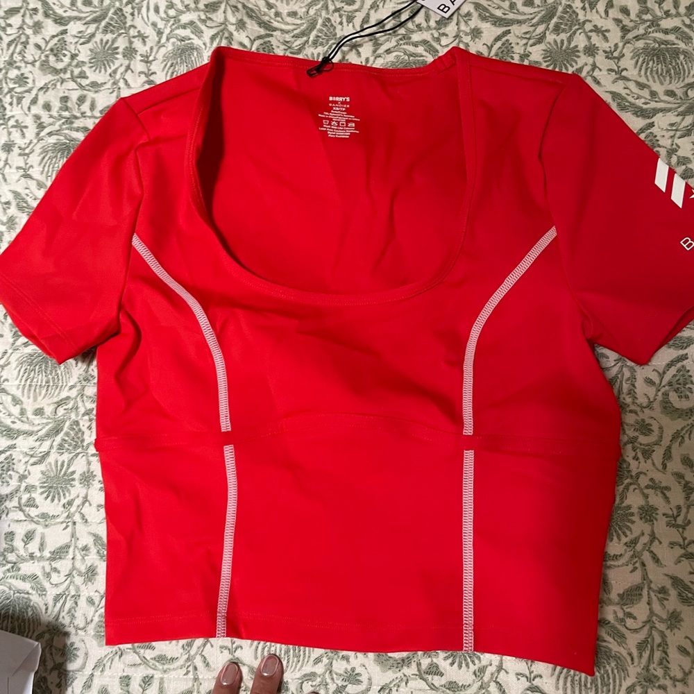 Barry’s XS workout top